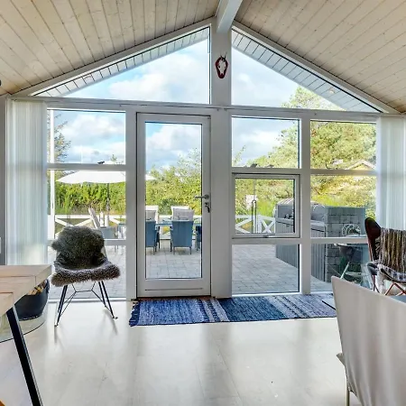 Tishon - 100m From The Sea In Ne Jutland By Interhome * Laeso