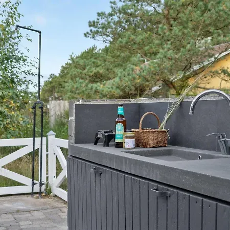 Ferienhaus Tishon - 100m From The Sea In Ne Jutland By Interhome *