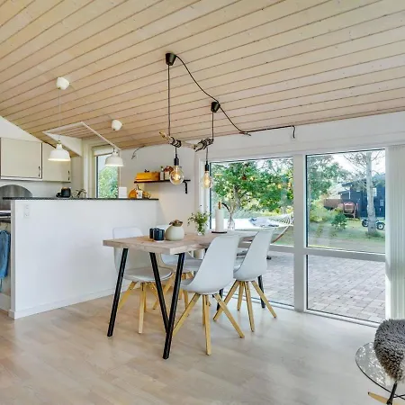 Ferienhaus Tishon - 100m From The Sea In Ne Jutland By Interhome