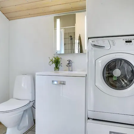 Semesterbostad Tishon - 100m From The Sea By Interhome *