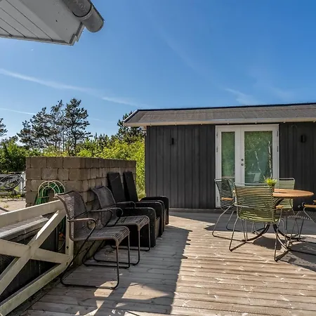 Tishon - 100m From The Sea By Interhome *